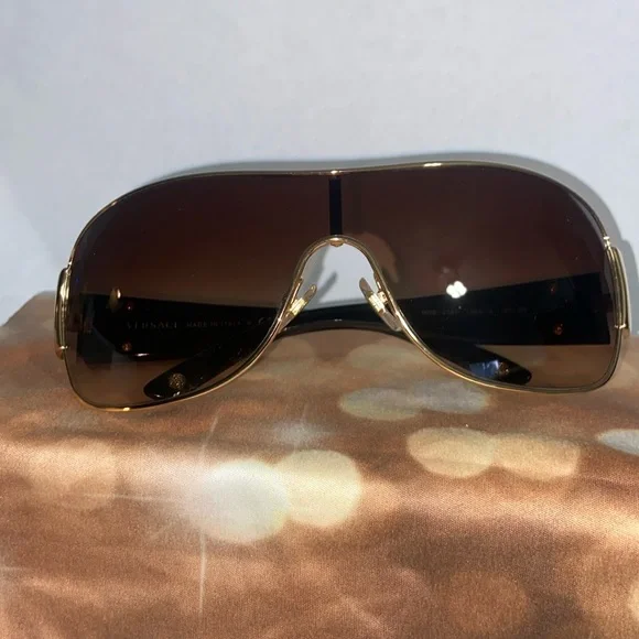 Gently use Versace sunglasses Gently Used Unisex Versace Wrap Sunglasses Brown Medusa Logo  main image 3